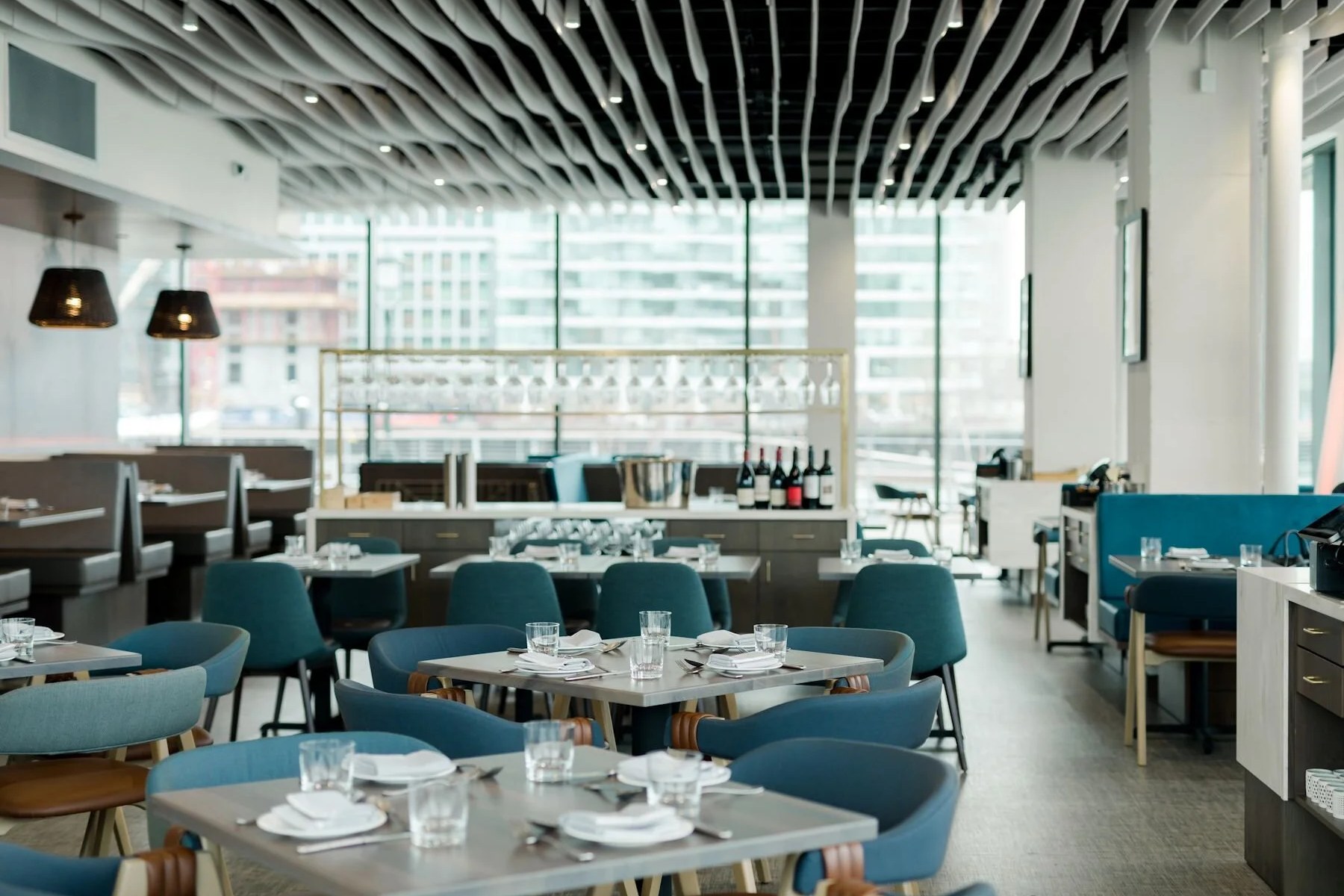 Woods Hill Pier 4, a restaurant in Boston, USA — photo 3