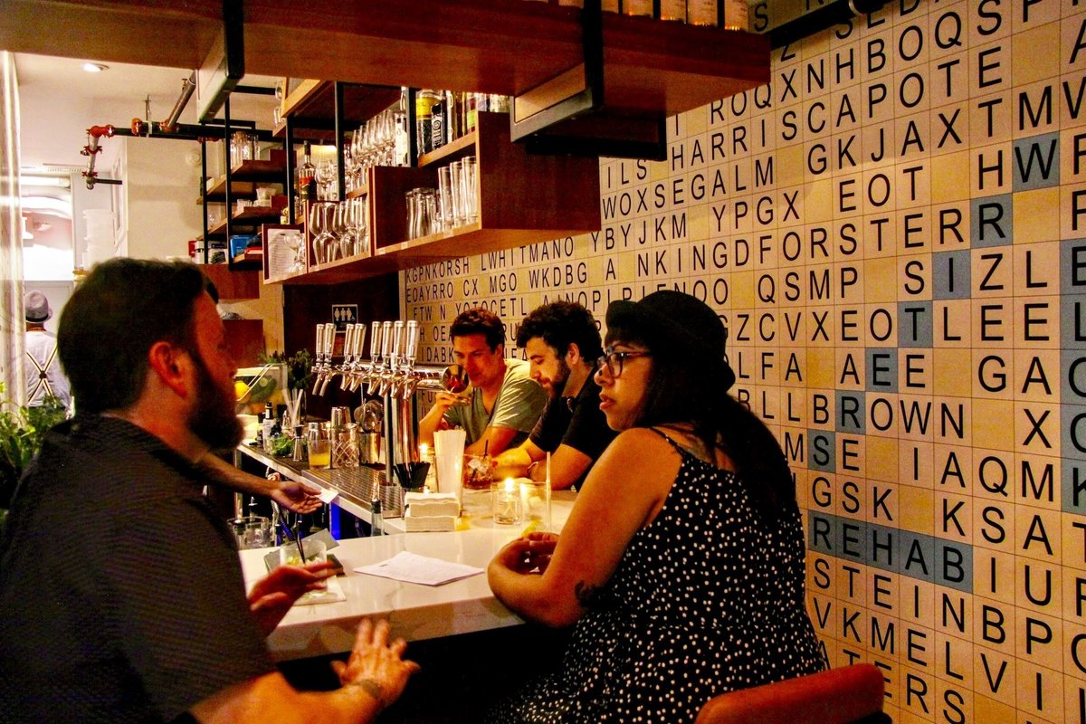 Writer's Block Rehab, a bar in Philadelphia, USA — photo 2
